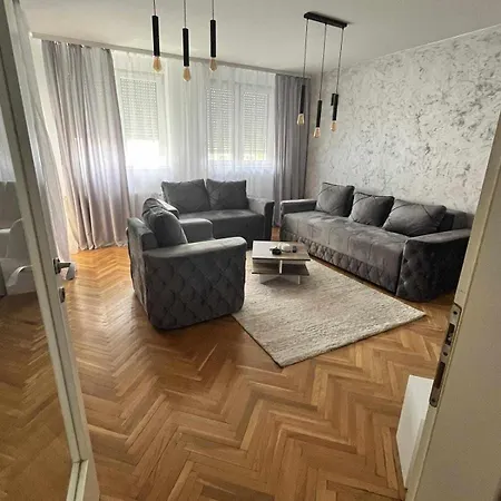 Apartment Aleksandrija