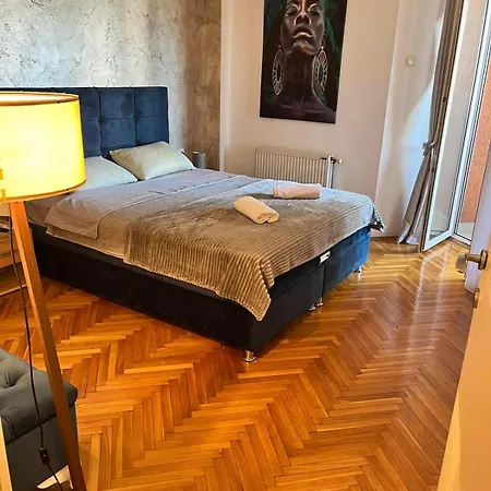Aleksandrija Apartment