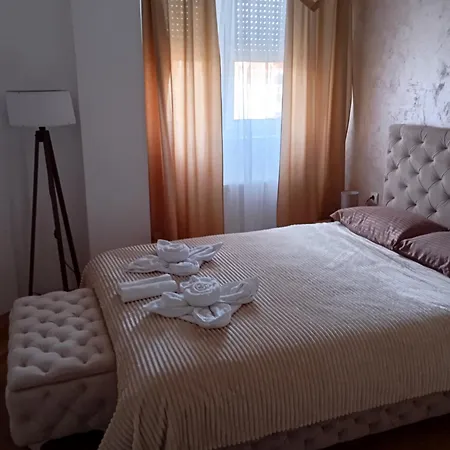 Aleksandrija Apartment