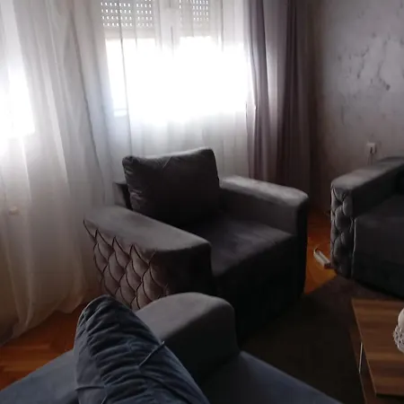 Aleksandrija Apartment *