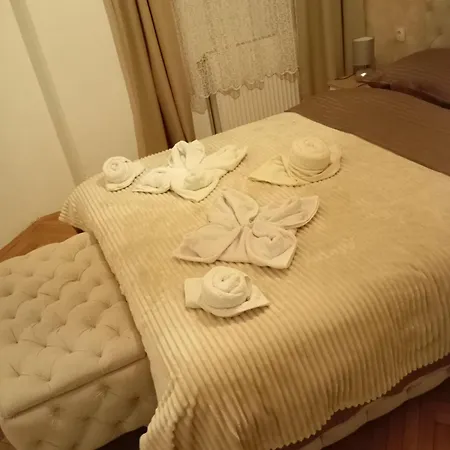 Apartment Aleksandrija *