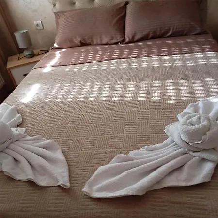 Aleksandrija Apartman *